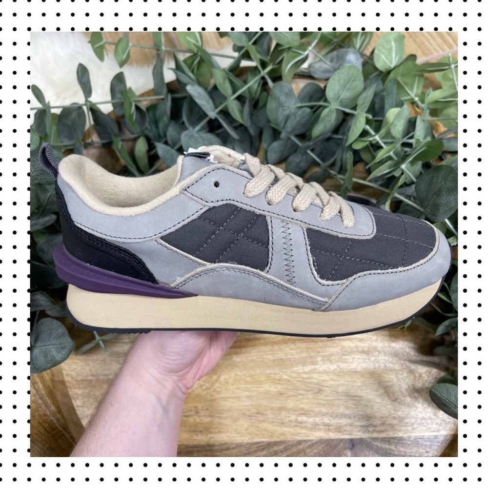 NWT ZARA - Kids Quilted Leather Detail Sneakers 4Y